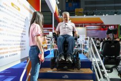 “‘十五五’规划既为全面实施‘人工智能+’步