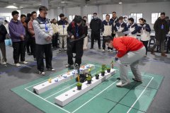 <b>并向各方支撑暗示感</b>